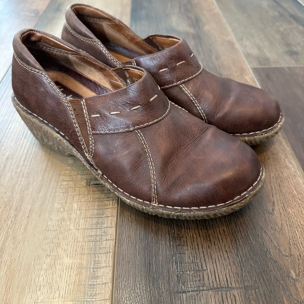Clarks Artisan Women's Justify Shoes, Brown Leather,‎ Size 8M